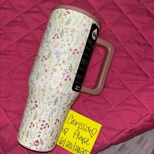 HydroJug Floral Patterned Water Bottle - Cream and Pink